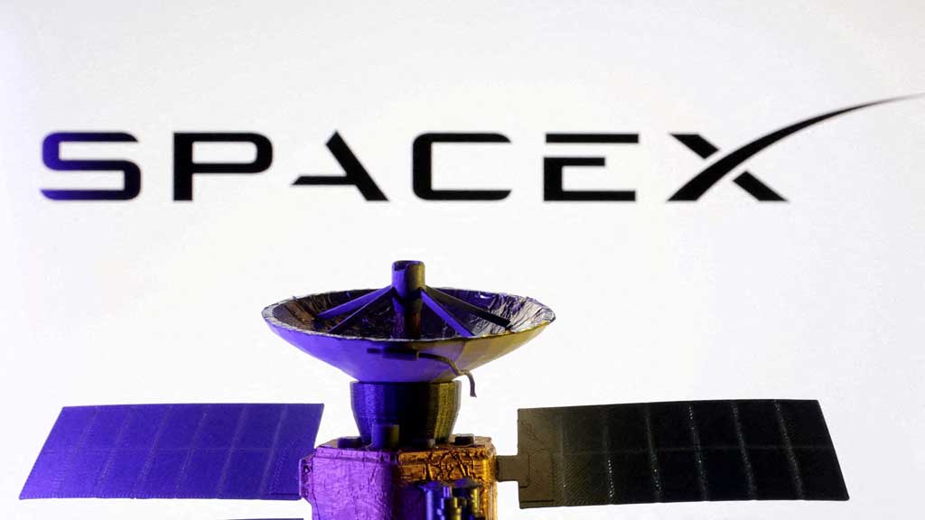 SpaceX to compete in Pentagon contest for autonomous drone tech, Bloomberg News reports